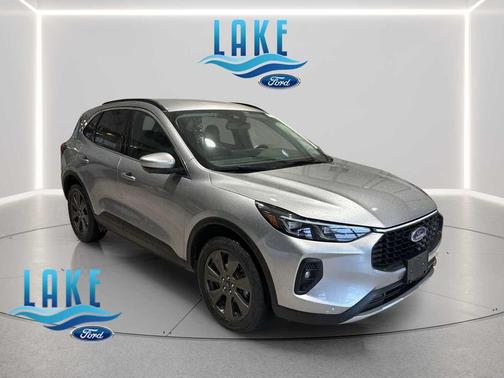 ICONIC SILVER METALLIC 2024 Ford Escape Platinum