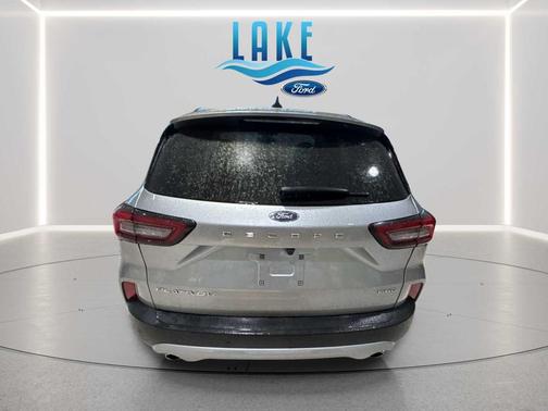 ICONIC SILVER METALLIC 2024 Ford Escape Platinum