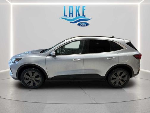 ICONIC SILVER METALLIC 2024 Ford Escape Platinum