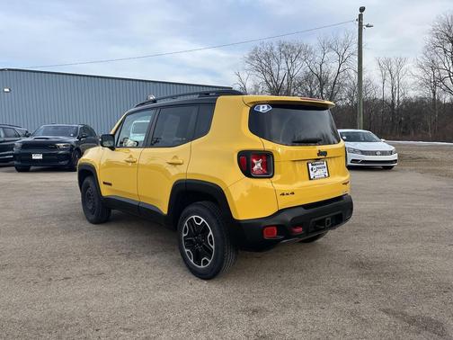 2017 Jeep Renegade Trailhawk
