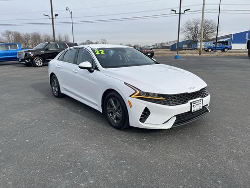 2022 Kia K5 LXS