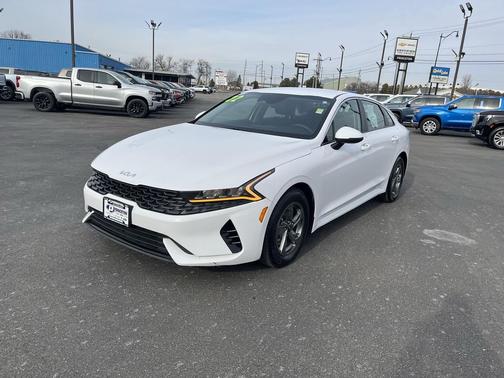 2022 Kia K5 LXS