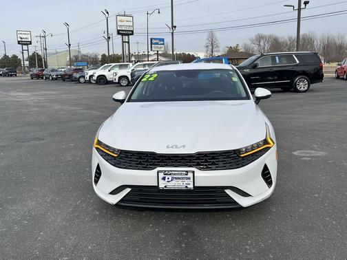 2022 Kia K5 LXS