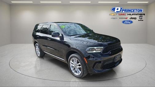 DB Black Crystal Clearcoat 2024 Dodge Durango GT AWD