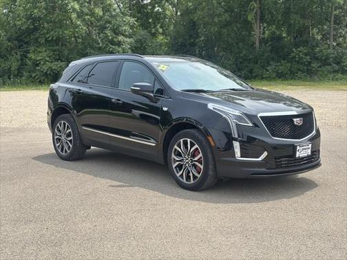 2022 Cadillac XT5 Sport