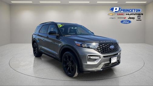 CARBONIZED GRAY METALLIC 2024 Ford Explorer ST-LINE