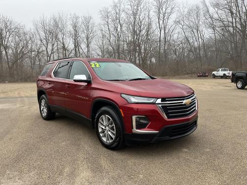 2022 Chevrolet Traverse LT Cloth