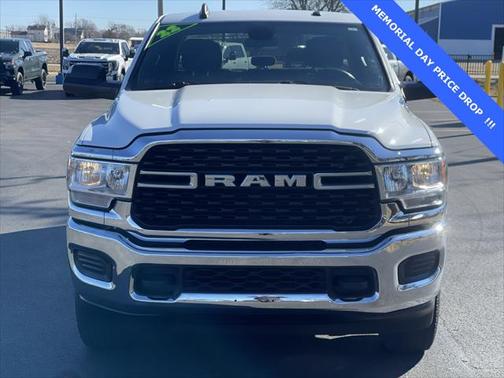 2022 RAM 2500 Big Horn Crew Cab 4x4 6'4' Box