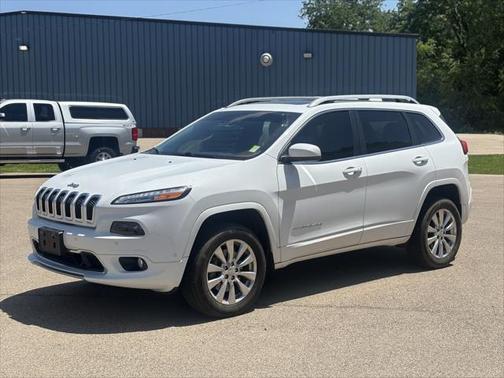 2016 Jeep Cherokee Overland