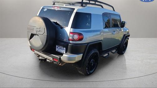 2012 Toyota FJ Cruiser Base