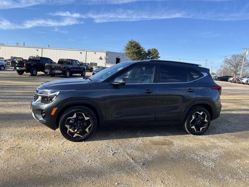 2024 Kia Seltos EX