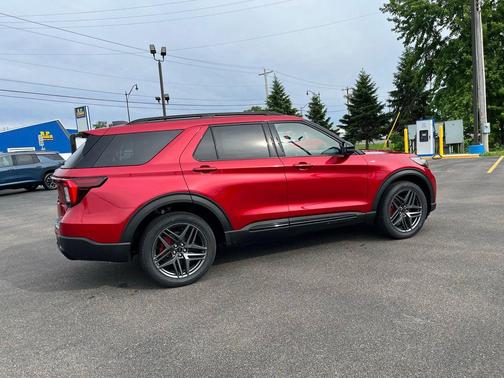 Rapid Red Metallic Tinted Clearcoat 2026 Ford Explorer ST-Line