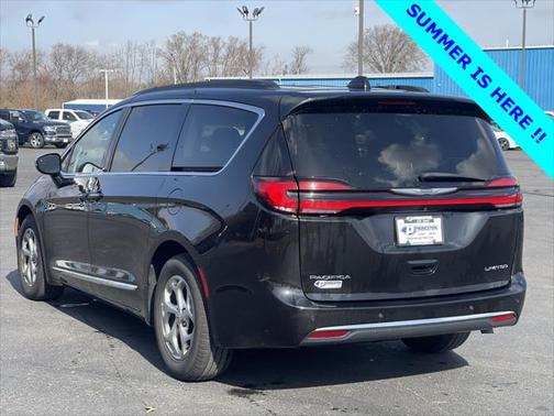 2023 Chrysler Pacifica Limited