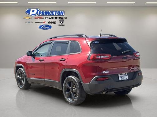 2017 Jeep Cherokee Sport