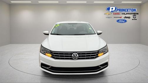 2018 Volkswagen Passat 2.0T S