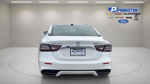 2023 Nissan Maxima SL