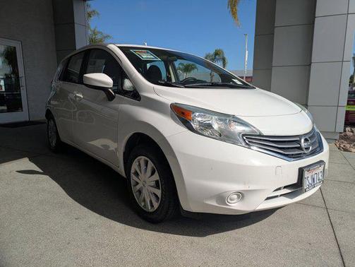 2016 Nissan Versa Note SV