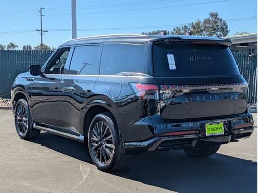 2026 INFINITI QX80 AUTOGRAPH AWD