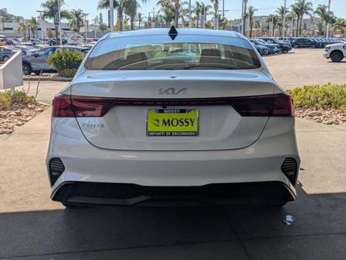 2023 Kia Forte LXS