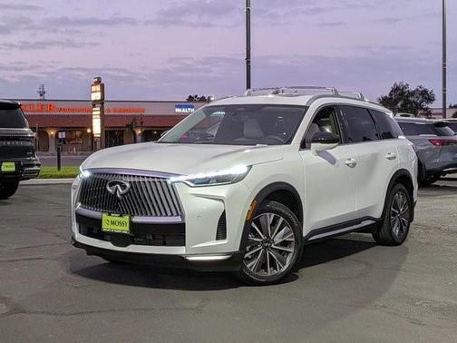 2026 INFINITI QX60 Luxe