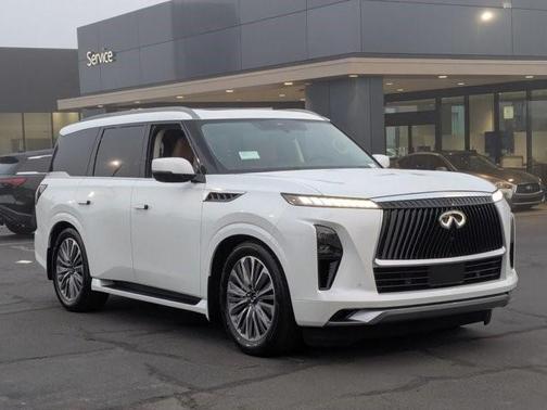 2026 INFINITI QX80 Luxe