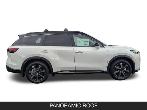 Radiant White/Black Obsidian 2026 INFINITI QX60 AUTOGRAPH