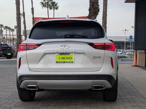 2025 INFINITI QX50 Luxe AWD