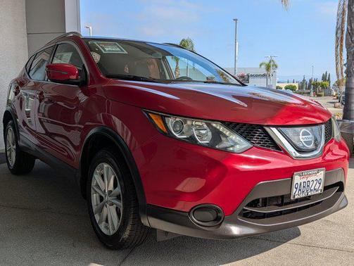 2018 Nissan Rogue Sport SV