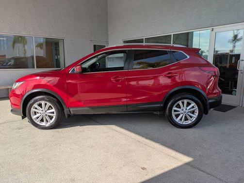 2018 Nissan Rogue Sport SV