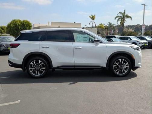2026 INFINITI QX60 Pure