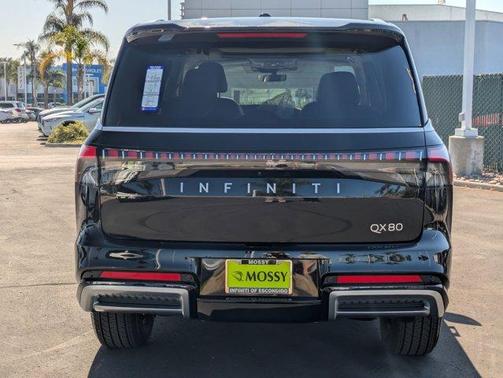 2026 INFINITI QX80 PURE