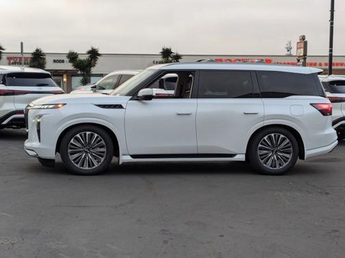2025 INFINITI QX80 SENSORY