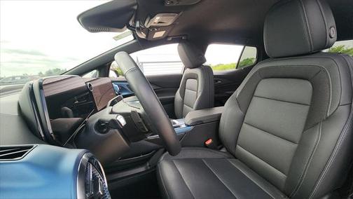 2024 Chevrolet Equinox EV 2LT