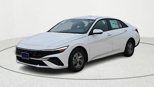 Serenity White 2025 Hyundai ELANTRA SE