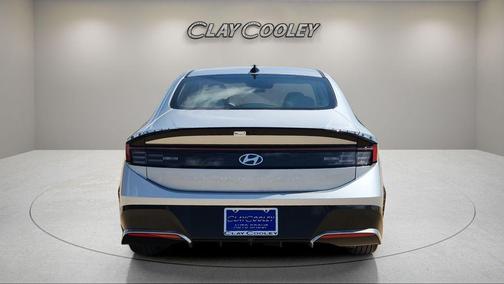 2026 Hyundai SONATA SEL