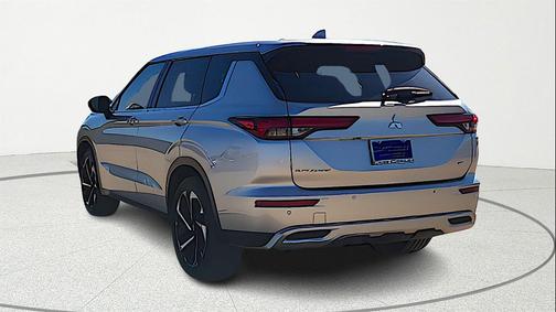 2024 Mitsubishi Outlander