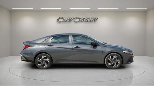2025 Hyundai ELANTRA Sport