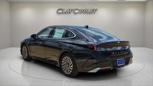 2025 Hyundai SONATA Hybrid Limited