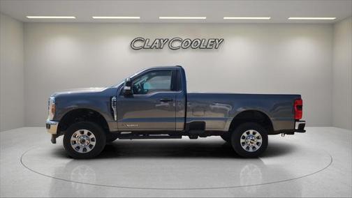 2023 Ford F-350 XLT