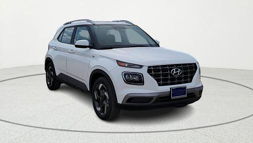 Lunar White 2026 Hyundai VENUE SEL