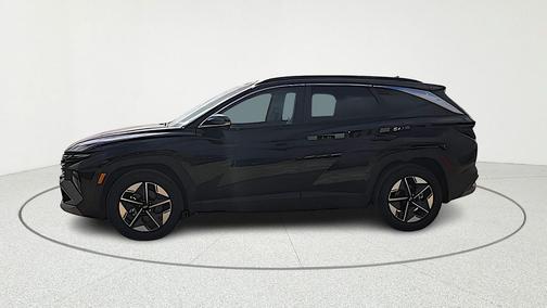 Phantom Black 2025 Hyundai TUCSON SEL Convenience
