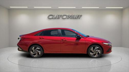 2025 Hyundai ELANTRA Sport