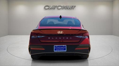 2025 Hyundai ELANTRA Sport