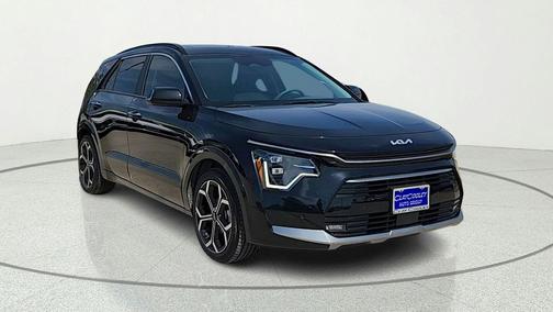 Aurora Black Pearl 2023 Kia Niro Touring