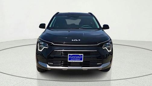 Aurora Black Pearl 2023 Kia Niro Touring