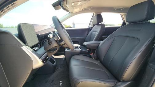 2025 Hyundai IONIQ 5 SEL