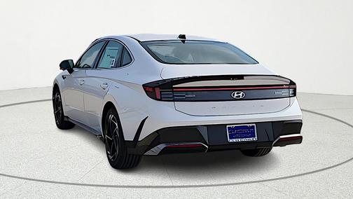2026 Hyundai SONATA SEL