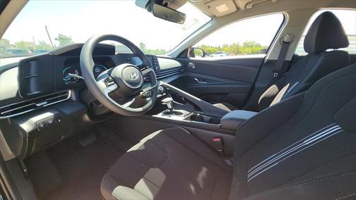 2025 Hyundai ELANTRA HEV Blue
