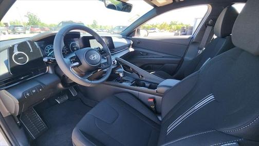 2025 Hyundai ELANTRA Sport