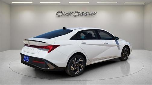 2025 Hyundai ELANTRA Sport